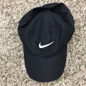 Nike hat, lightweight, moisture-wicking